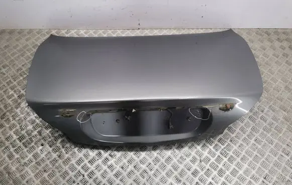 Jaguar X-Type Tailgate/trunk/boot lid