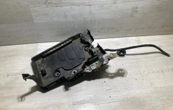Dacia Sandero III Battery tray 648946868R 648946748R 648948037R