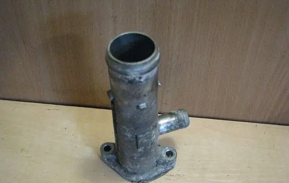 Honda Civic Engine coolant pipe/hose