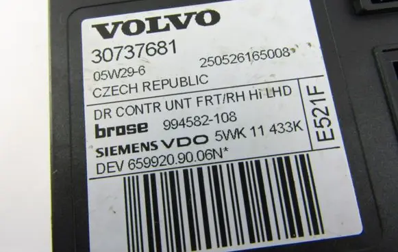 Volvo V50 Front door window regulator motor 30737681