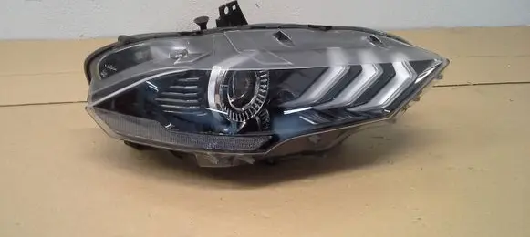 Ford Mustang VI Headlight/headlamp 121212