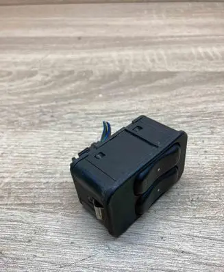 Opel Astra G Electric window control switch 90561088 13363201
