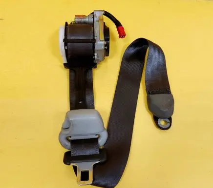 Mitsubishi Space Wagon Front seatbelt TKAB2EN224