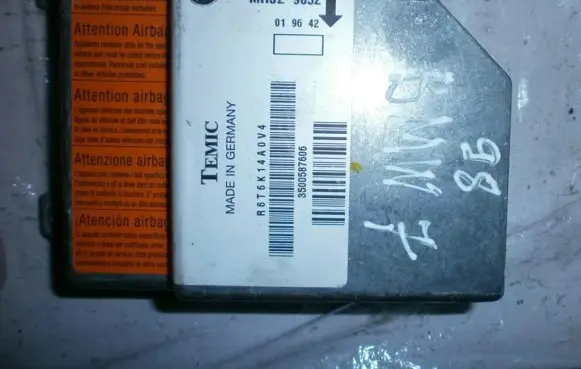 BMW 7 E38 Airbag control unit/module 65778374799 MRSZ9032