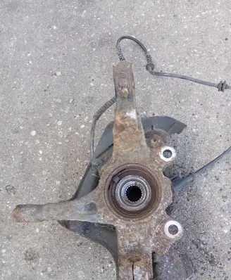 Fiat Grande Punto Front wheel hub spindle knuckle