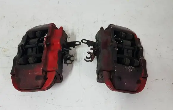Rear brake caliper