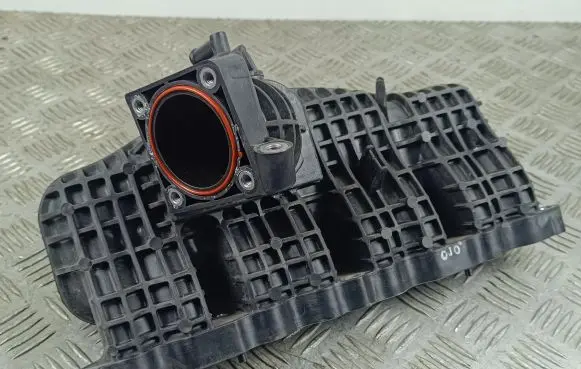 SsangYong Korando Intake manifold