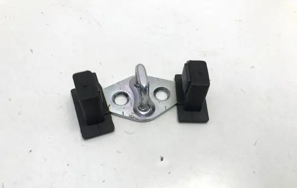Hyundai i20 (BC3 BI3) Tailgate/trunk/boot lock/latch/bracket 