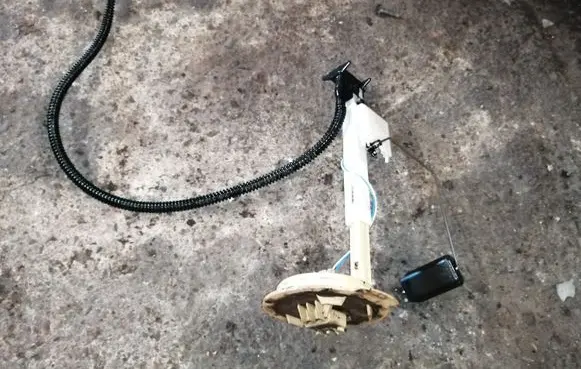 Fuel level sensor