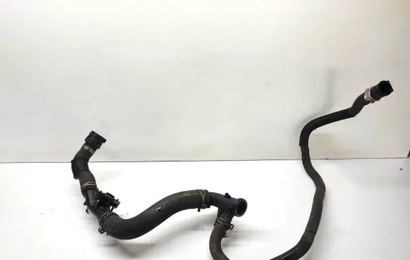 Citroen C4 II Picasso Engine coolant pipe/hose
