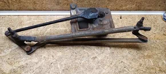 Alfa Romeo 166 Front wiper linkage and motor 23001001