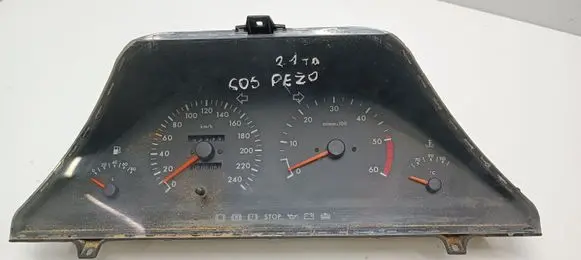 Peugeot 605 Speedometer (instrument cluster) 9602580389