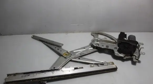 Opel Meriva A Front window lifting mechanism without motor