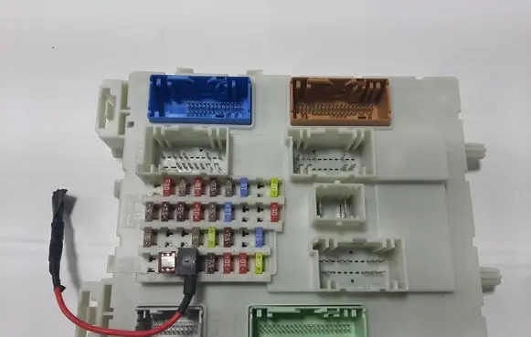 Volvo V40 Fuse module 31394963