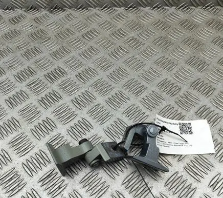 BMW 2 F44 Front door upper hinge 5A1FCA4 5A1FCA6