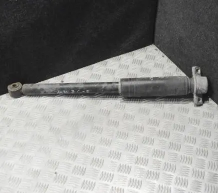 Chevrolet Cruze Rear shock absorber/damper 13332640