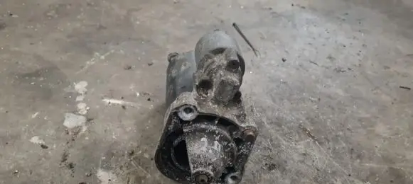 Volvo S40, V40 Starter motor