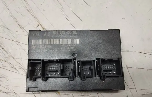 Volkswagen Touran I Comfort/convenience module 1K0959433BL 05620810 008583T7