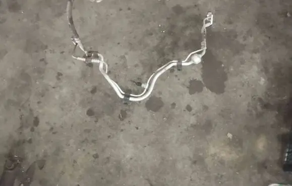 KIA Ceed Air conditioning (A/C) pipe/hose