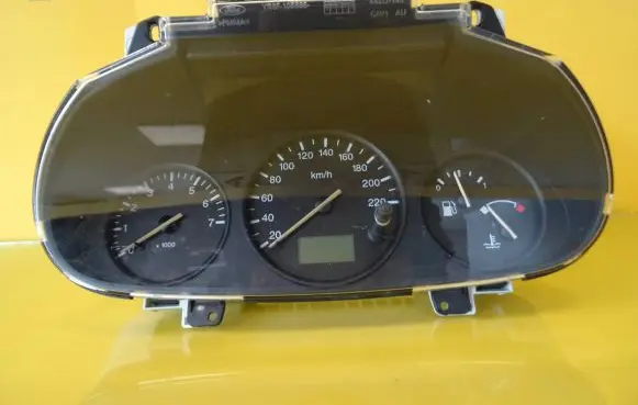 Mazda 121 SM Speedometer (instrument cluster) 431613B