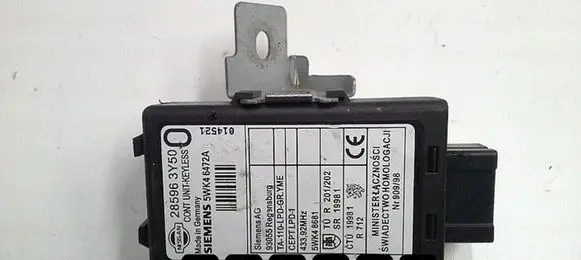 Nissan Patrol 4W60 Engine control unit/module 285963Y50