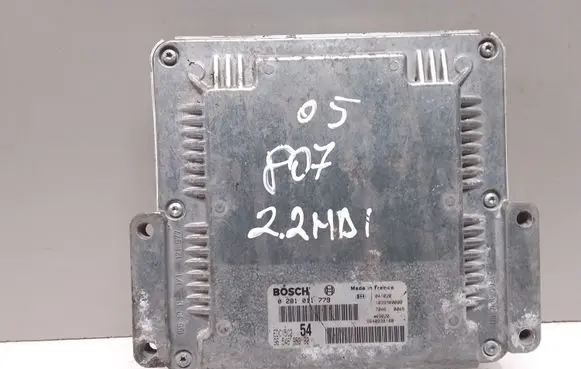 Peugeot 807 Engine control unit/module 0281011779 9654695380