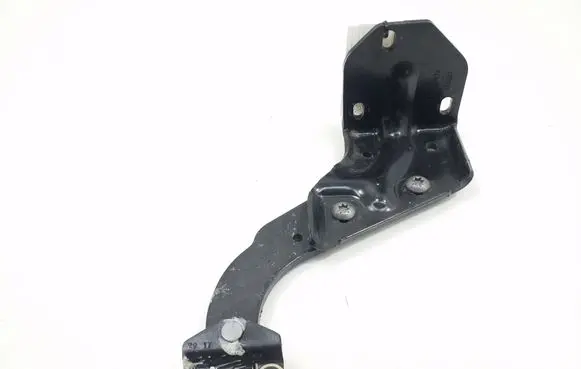 Mercedes-Benz Vito Viano W447 Sliding door lower roller guide/hinge A4477601547