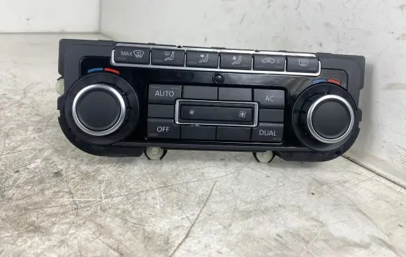 Volkswagen Jetta V Climate control unit 5K0907044BC 5HB00974630 SW0608