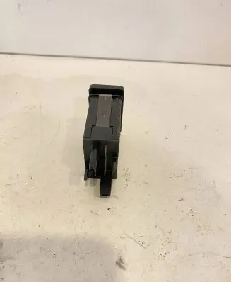 Ford Galaxy Windscreen/window heater switch 7M5959622B