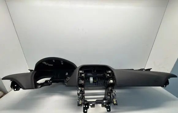 Jaguar XE Dashboard 