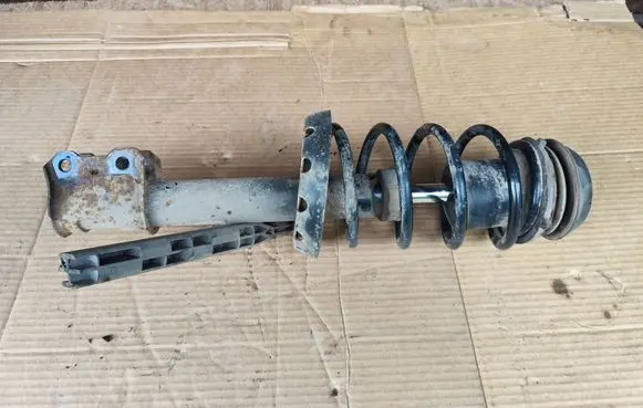 Opel Astra G Front shock absorber with coil spring 22195354 24443532 463016733