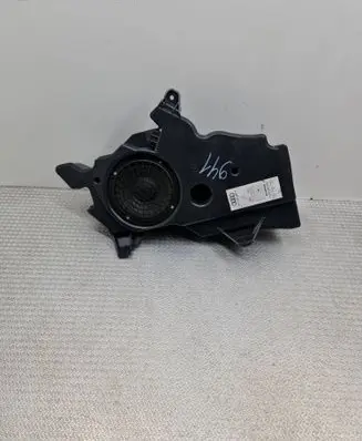 Audi A3 S3 8P Subwoofer speaker 8P3035382E 7606500260