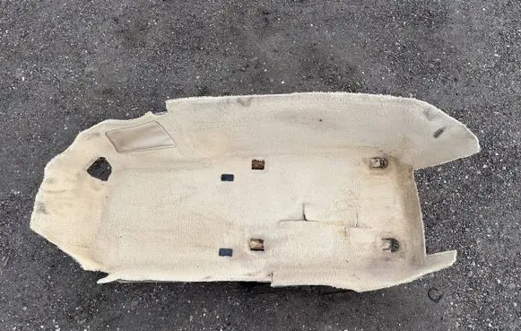 Chevrolet Corvette C6 Front floor carpet liner 25864437