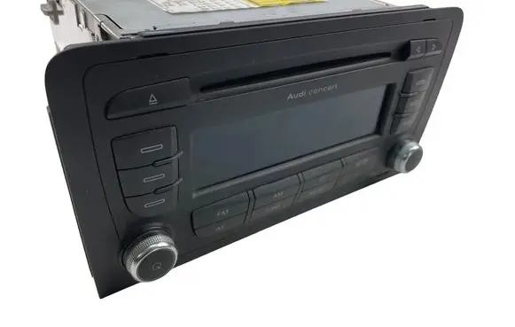 Audi A3 S3 8P Radio/CD/DVD/GPS head unit 8P0035186S
