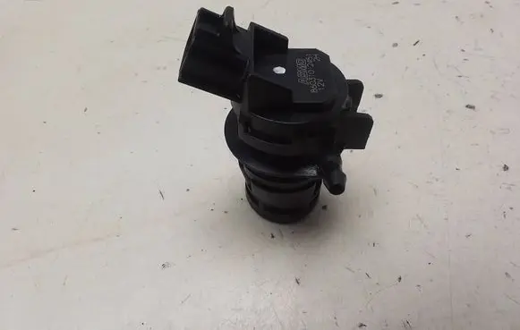 Mazda 6 Windscreen/windshield washer pump 8603102451