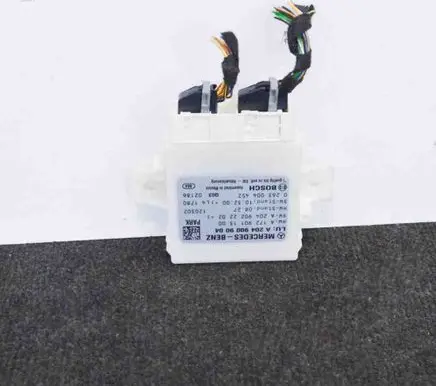 Mercedes-Benz C W204 Parking PDC control unit/module A2049022202 A1729011300