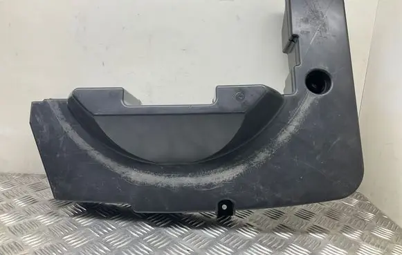 Audi A4 Allroad B8 Subwoofer speaker 8T8035382