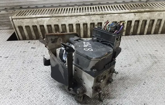 Nissan Primera ABS Pump 47600AV700
