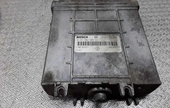 Renault Scenic I Engine control unit/module 0281001809 7700109621