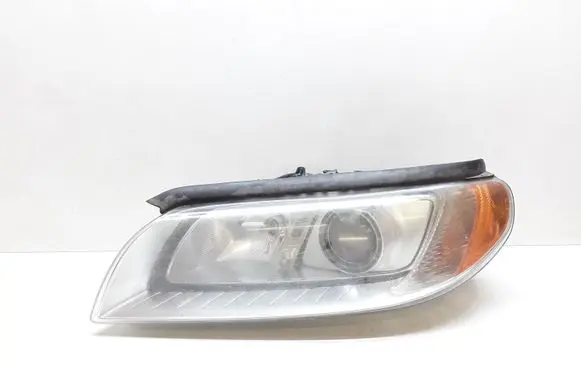 Volvo V70 Headlight/headlamp 6948180 6261110499 31214347
