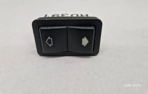 BMW 5 E39 Electric window control switch 8368974