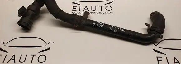 Audi A4 S4 B6 8E 8H Engine coolant pipe/hose 8E0121049G