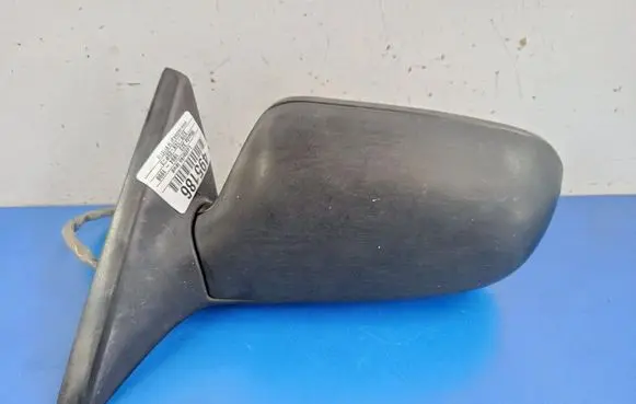 Mazda 323 F Front door electric wing mirror