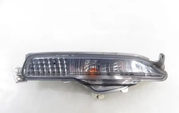 Iveco Daily 6th gen Front indicator light 5802312349