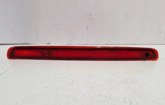 Nissan Qashqai Third/center stoplight 26590JD00A
