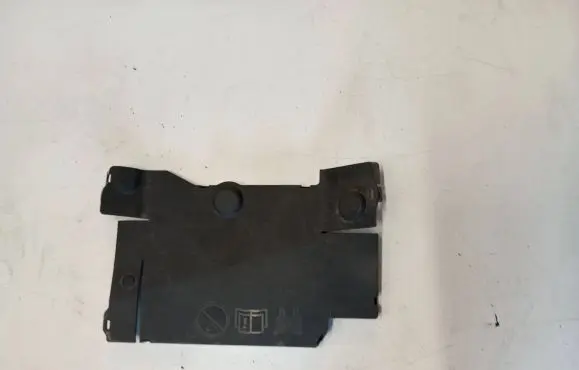 Volvo V40 Cross country Other engine bay part 31337533 C9Y1B1