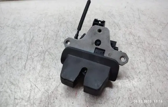 Jaguar XF X250 Tailgate/trunk/boot lock/catch/latch
