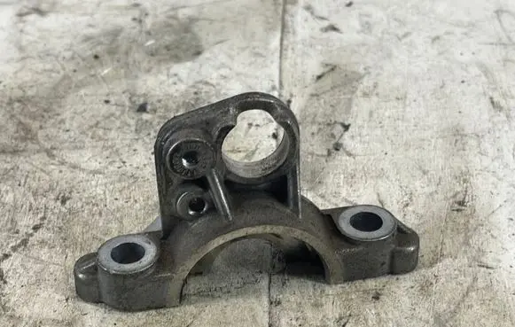 Opel Insignia B Camshaft holder 80120