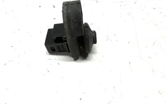 Nissan Qashqai Front door sensor coupe 8416H