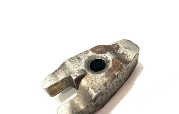 Peugeot 207 Fuel Injector clamp holder